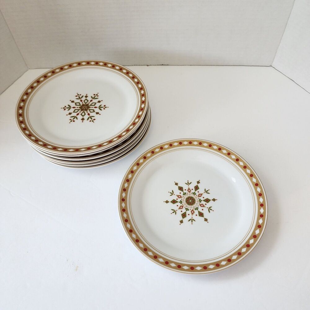 Pier 1 Nordic Snowflake Set of 7 Dessert Plates Christmas Holiday Red Green Gold